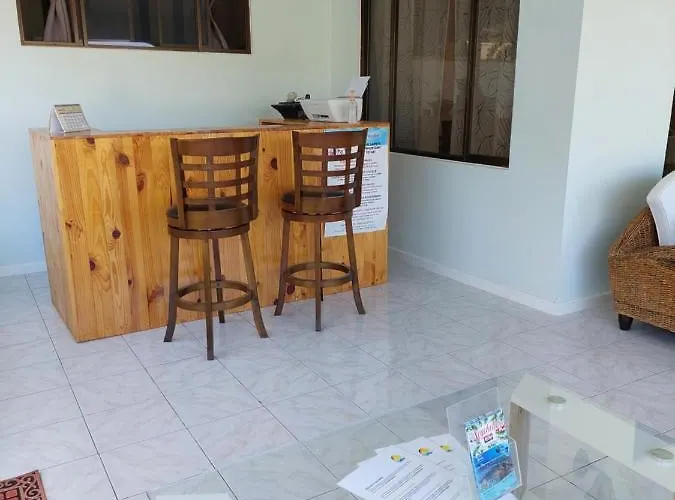 Reef Hills Bed & Breakfast Au Cap (Mahe)
