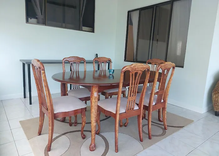 Bed & Breakfast Reef Hills 4*