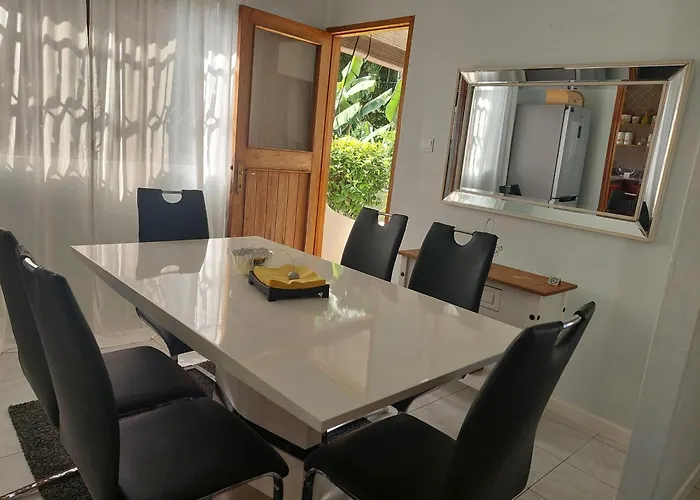 Bed & Breakfast Reef Hills Au Cap (Mahe)